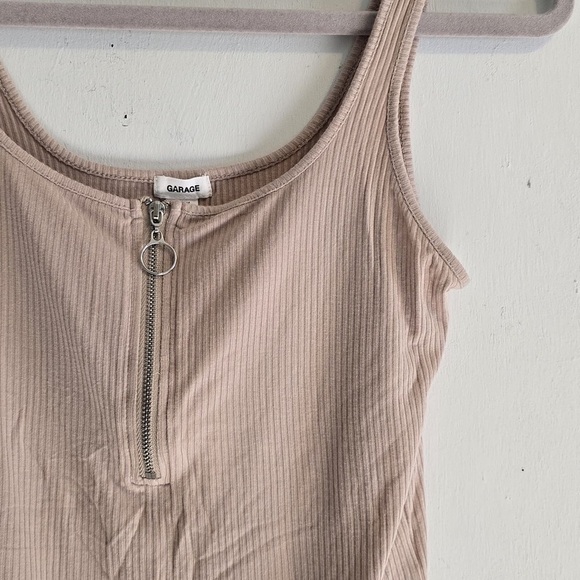 Garage Taupe Ribbed Top - Picture 7 of 16